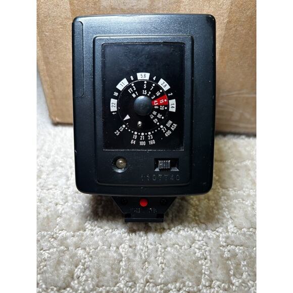 Vintage Vivitar Auto‎ 215 Flash Gun - SLR Camera Photography- Not Tested - Picture 2 of 2